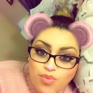 Meet your Posher, Angelica